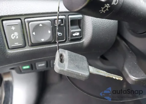 2017 Nissan Sentra S z USA, uszkodzony, nr VIN 3N1AB7AP4HY367622